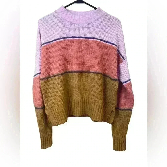 SO Soft sweater - Large - Picture 1 of 11